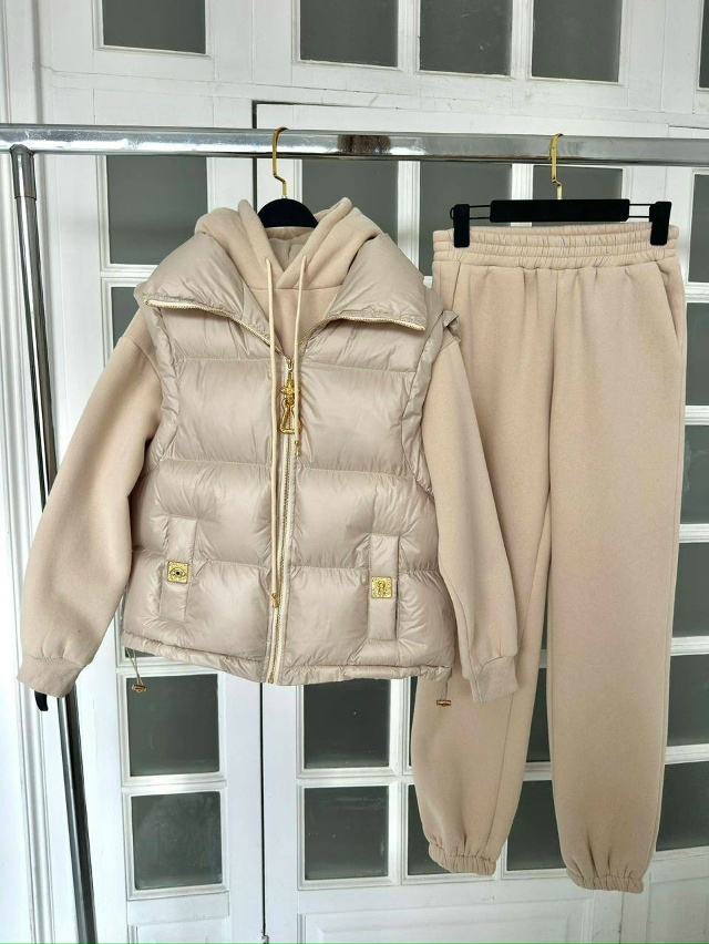 Спортивный костюм 23141606