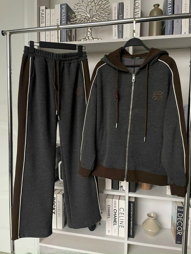 Спортивный костюм 23143218