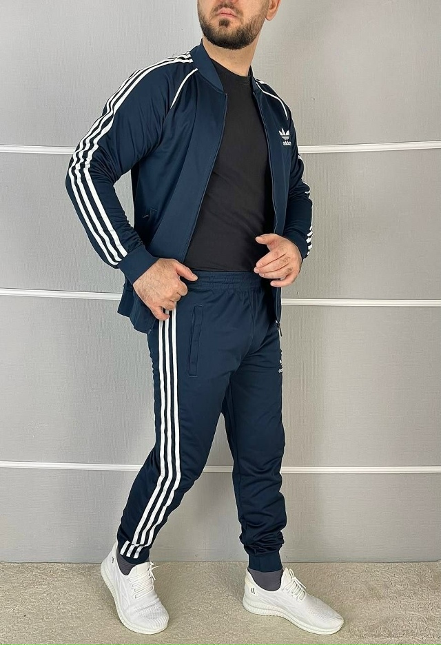 Спортивный костюм 23143806