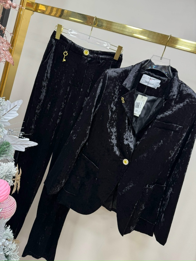 Костюм 23144442