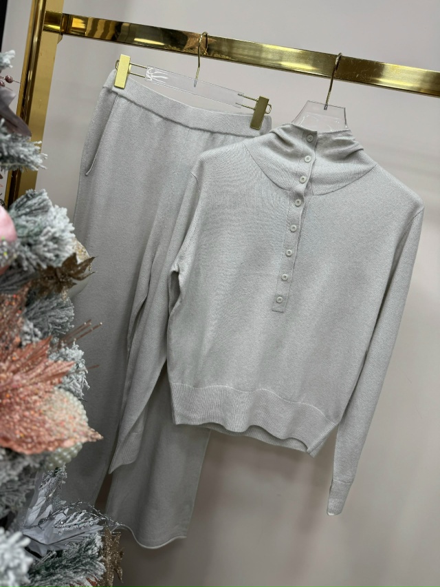 Костюм 23144438