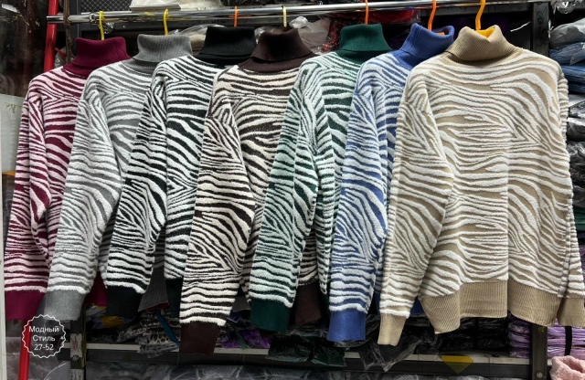 Свитер 23144066