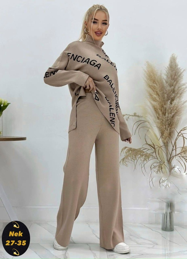 Костюм 23145563