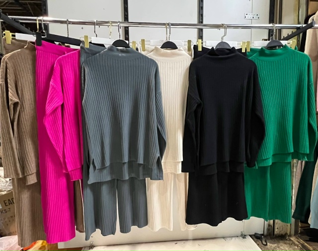 Костюм 23146844