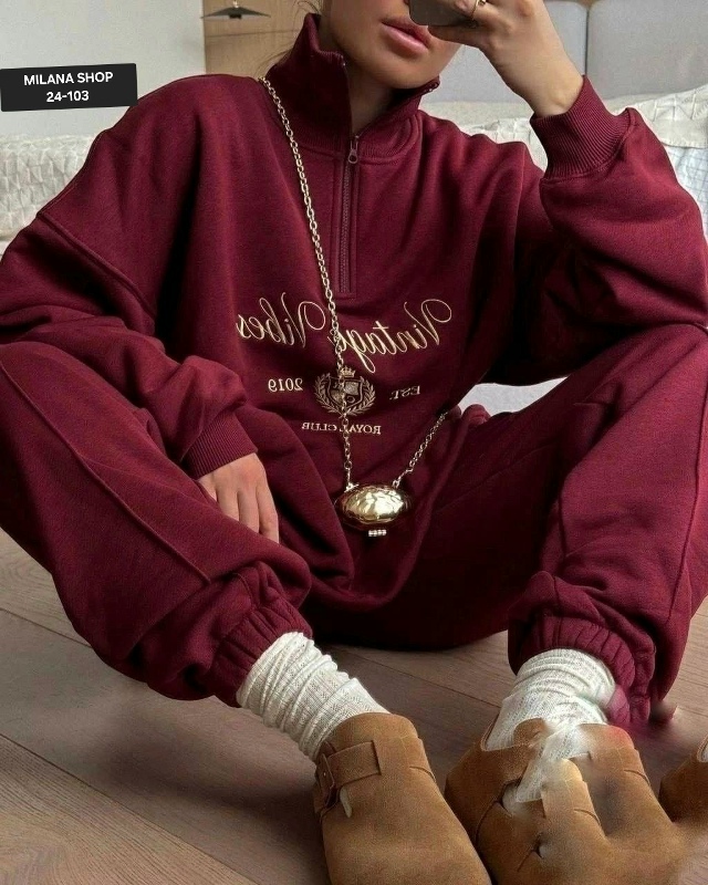 Спортивный костюм 23148414