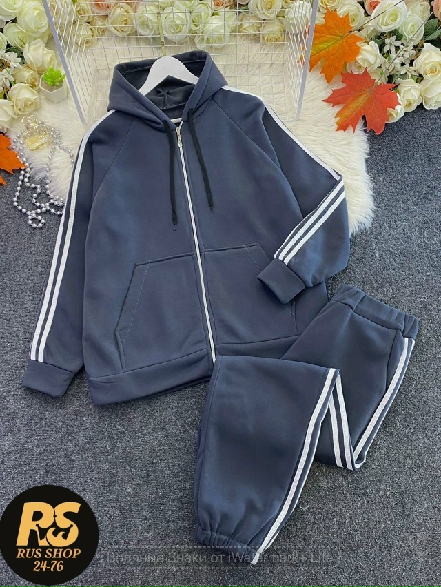 Спортивный костюм 23148538