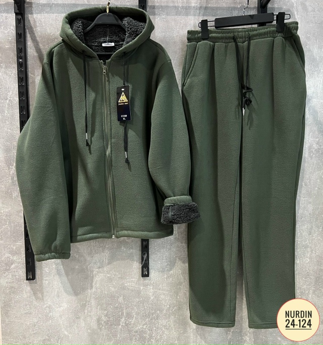 Спортивный костюм 23150384