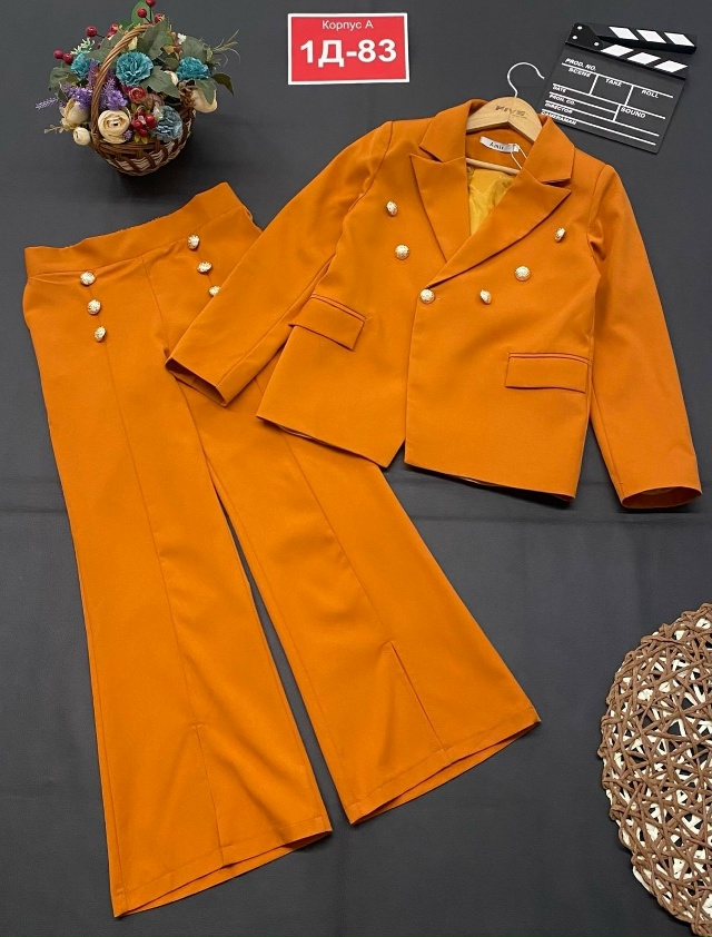 Костюм 23149711