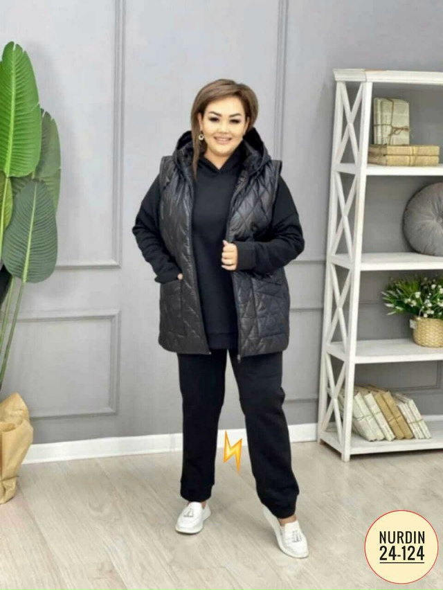 Спортивный костюм 23151455