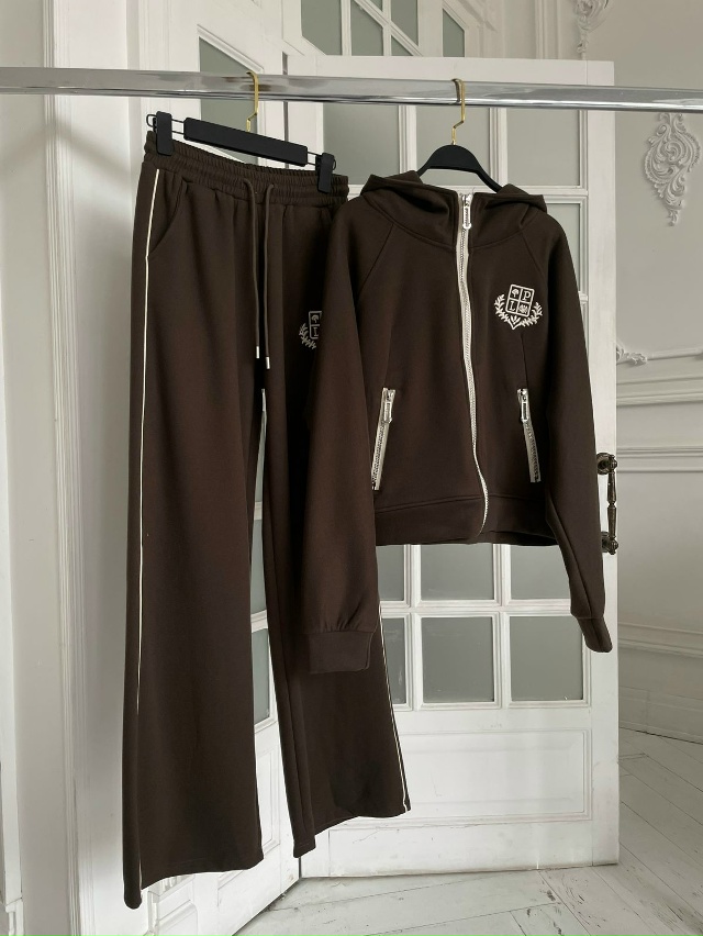 Спортивный костюм 23151447