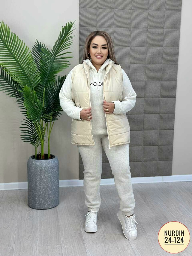 Спортивный костюм 23151666