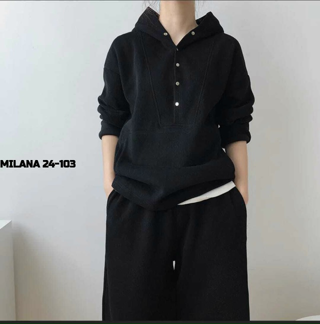 Спортивный костюм 23152561