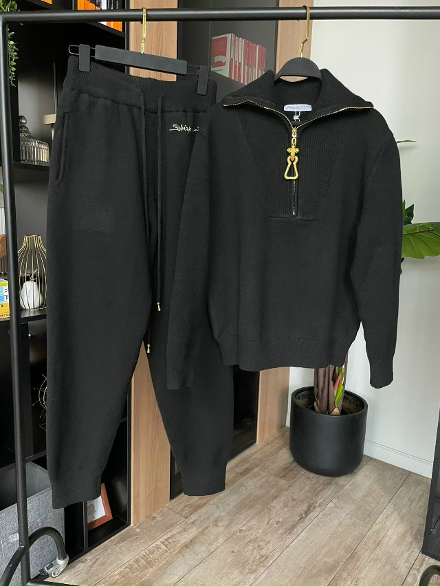 Спортивный костюм 23153638