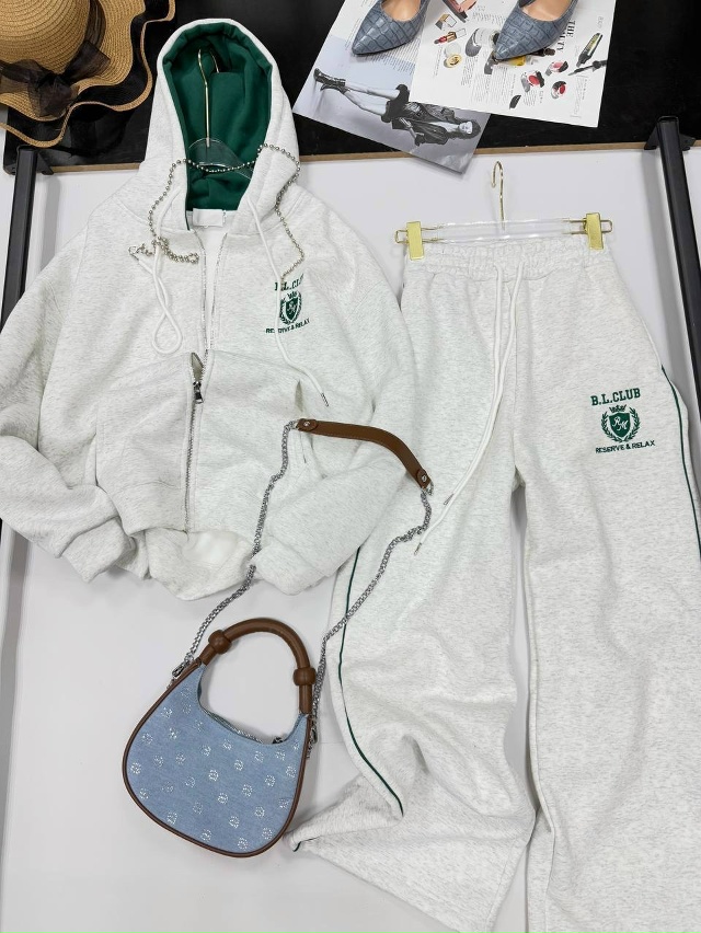 Спортивный костюм 23153868