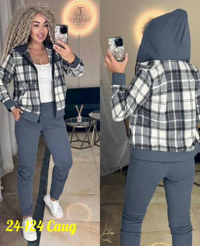 Спортивный костюм 23156472