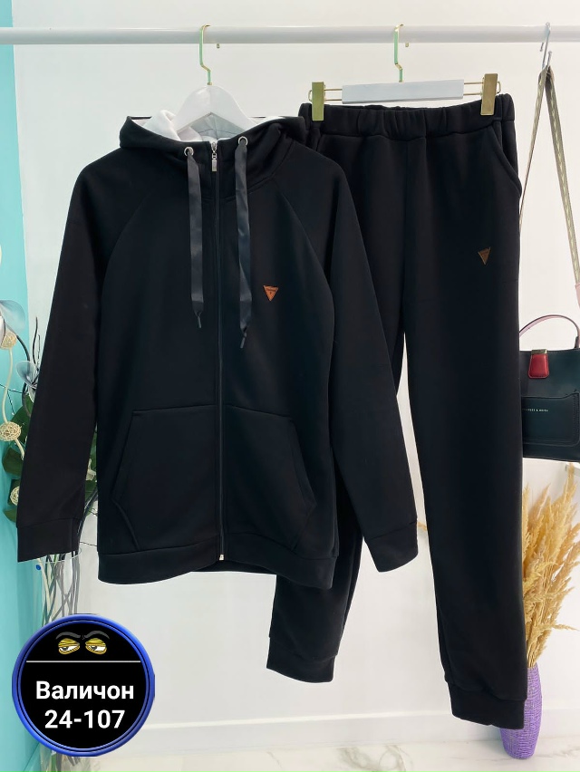 Спортивный костюм 23155703