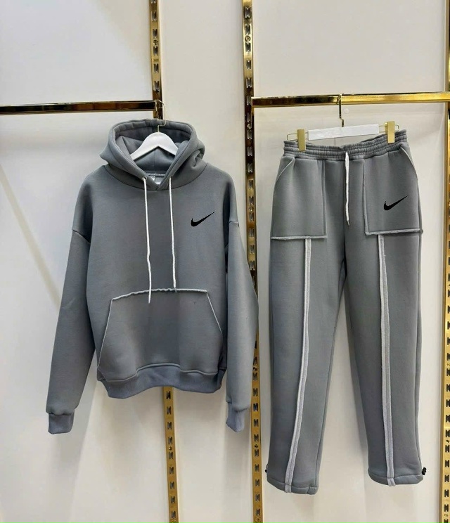 Спортивный костюм 23159107