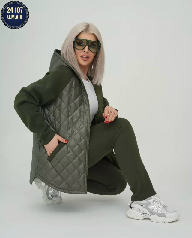 Спортивный костюм 23159126