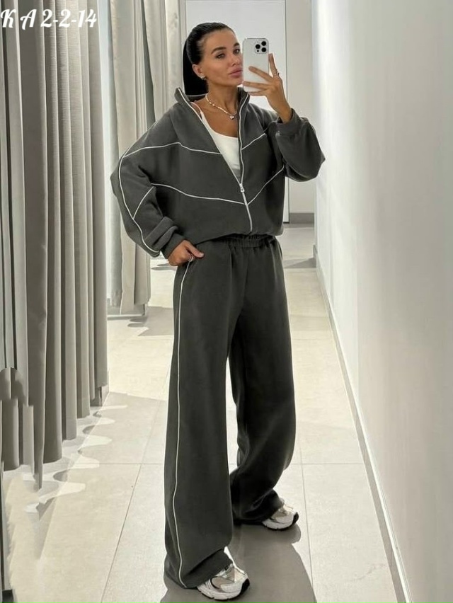 Спортивный костюм 23158525