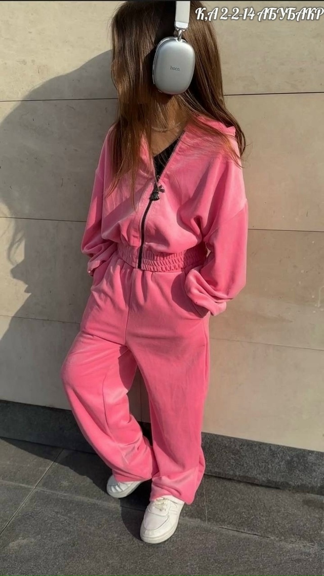 Спортивный костюм 23158935