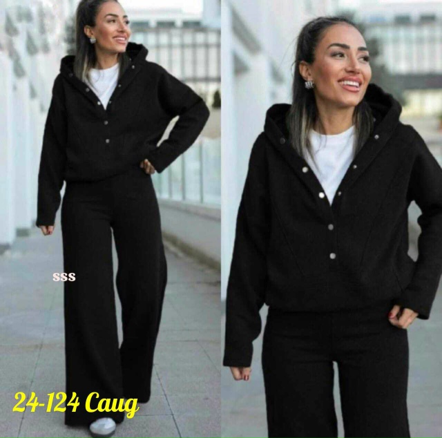 Спортивный костюм 23158402