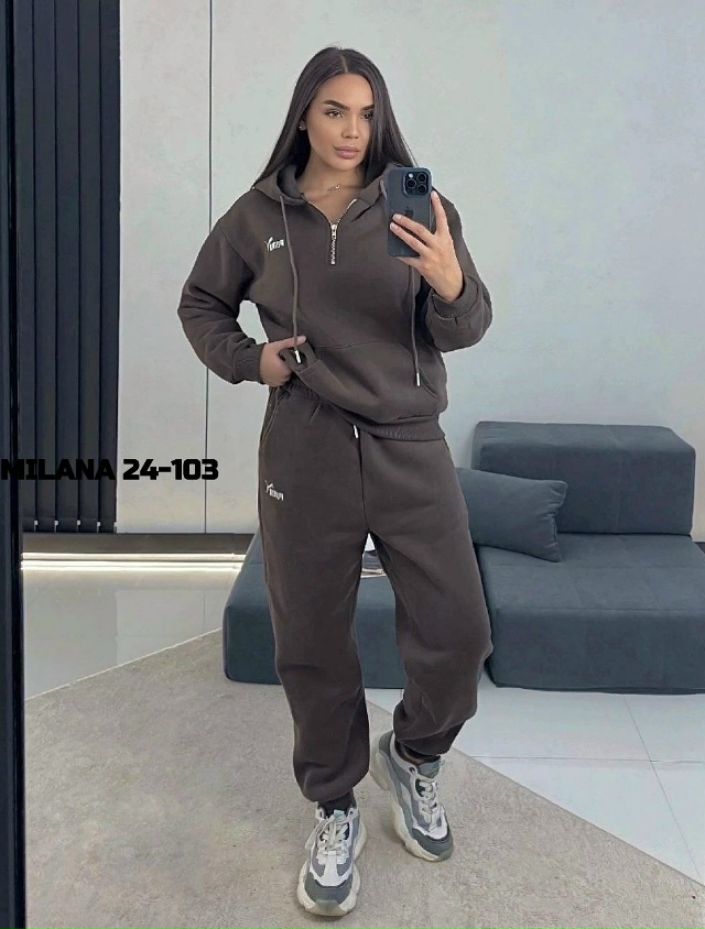 Спортивный костюм 23161825