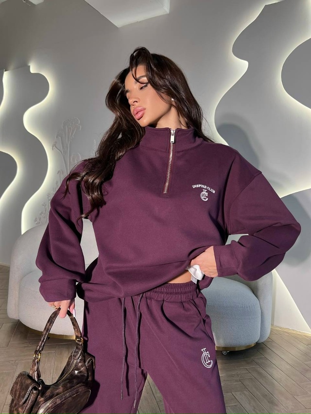 Спортивный костюм 23161671