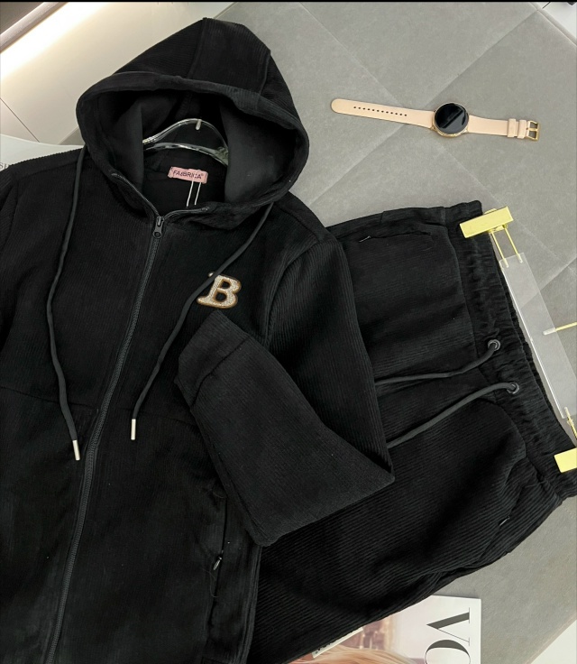 Спортивный костюм 23162283