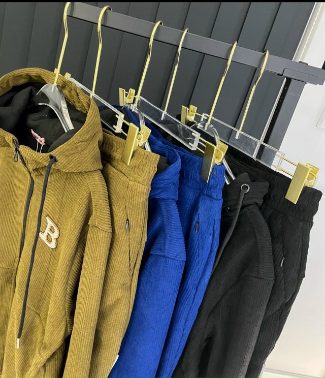 Спортивный костюм 23162283