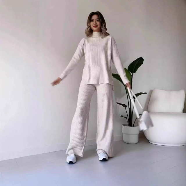 Костюм 23164315