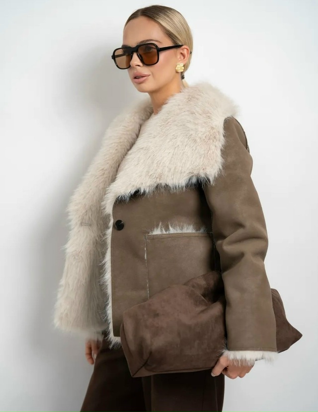 Пальто 23165481