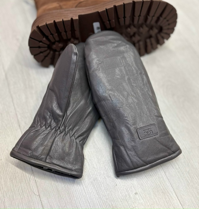 Перчатки 23165371