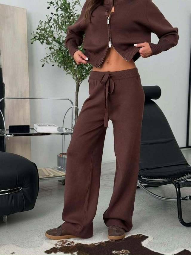 Спортивный костюм 23167083