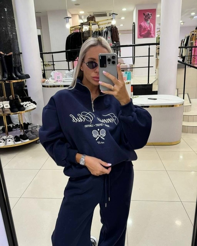 Спортивный костюм 23166936