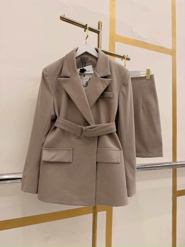 Костюм 23168431