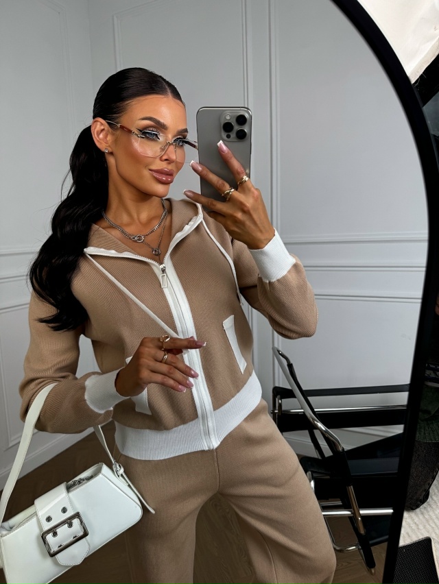 Костюм 23168009