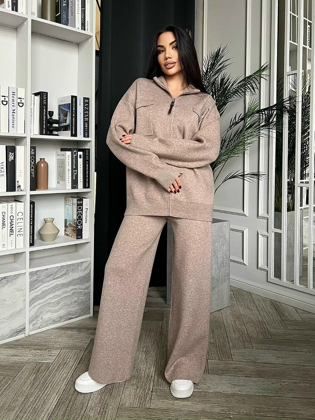 Костюм 23170395