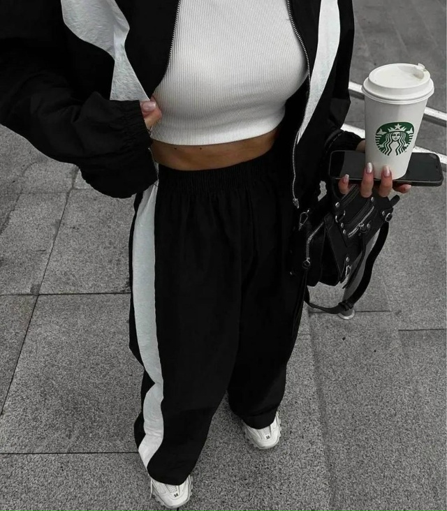 Костюм 23170351