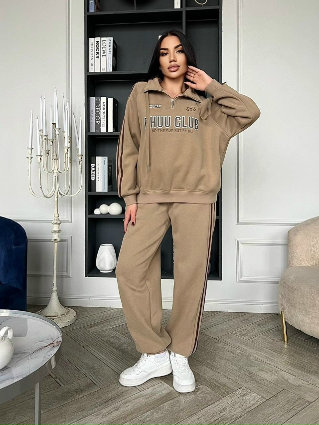 Костюм 23170392