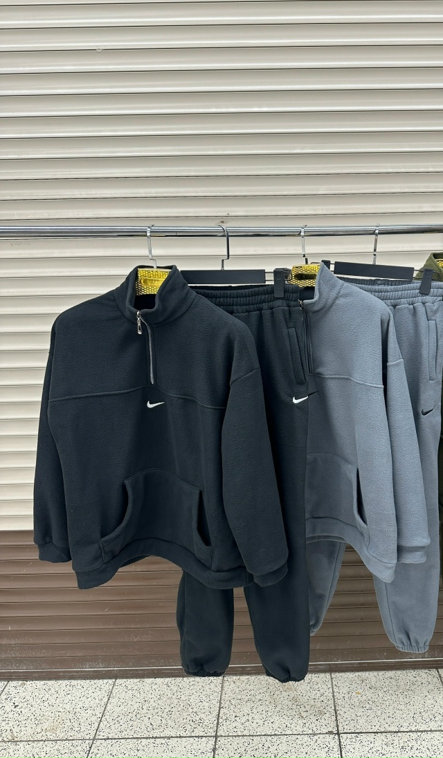 Спортивный костюм 23171318