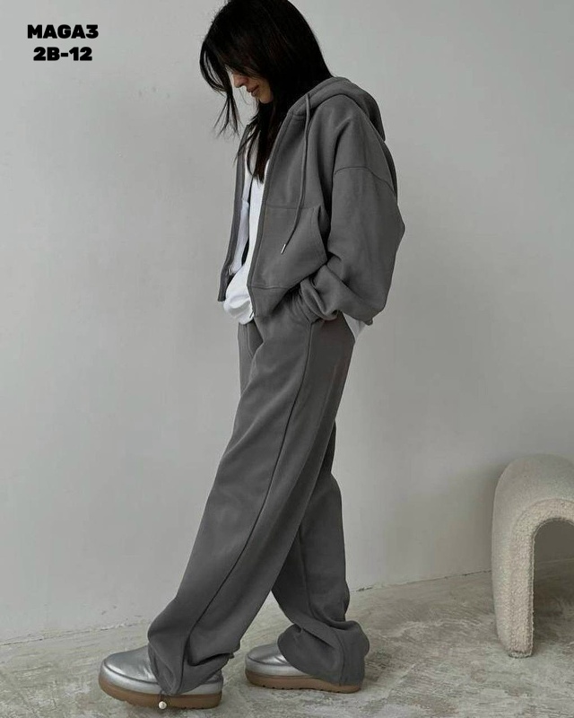 Спортивный костюм 23172790