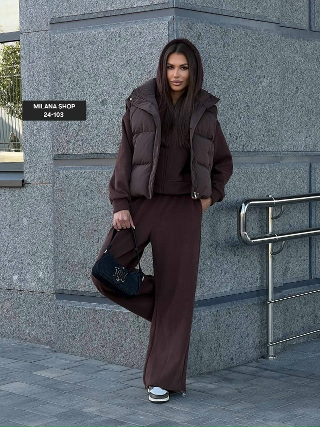 Спортивный костюм 23172781