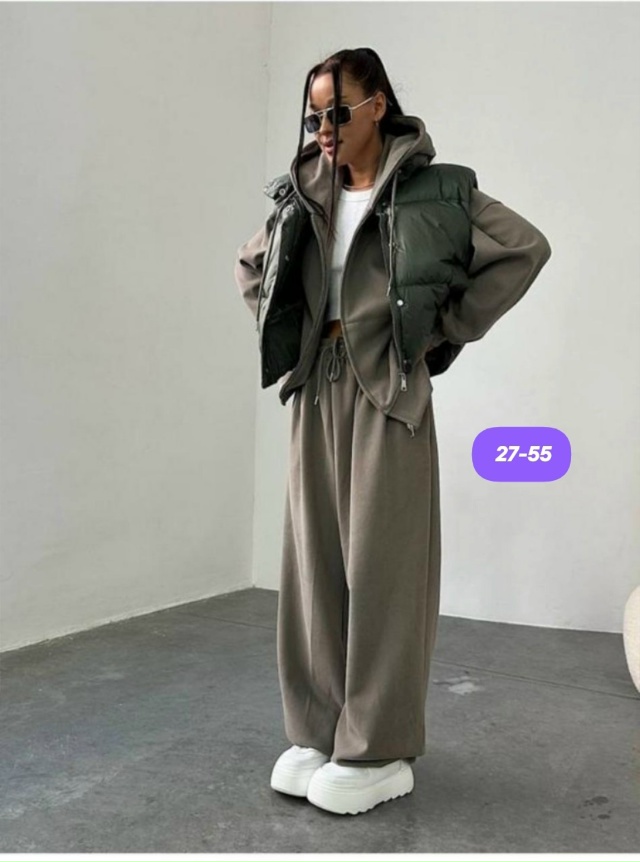 Спортивный костюм 23173466