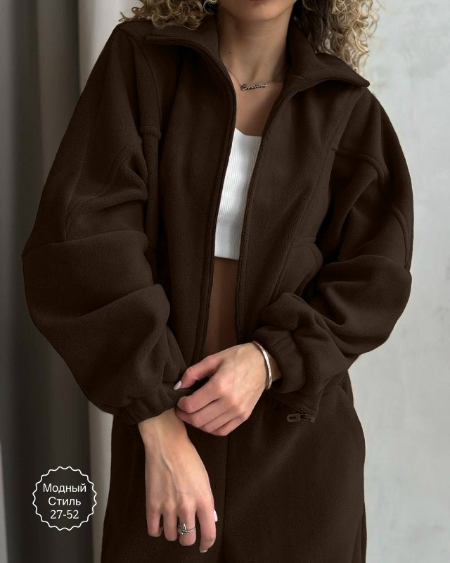 Спортивный костюм 23173513