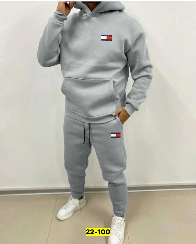 Спортивный костюм 23174795