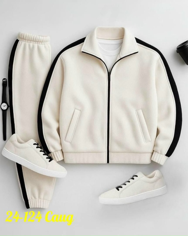 Спортивный костюм 23174474