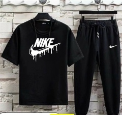 Спортивный костюм 23175956