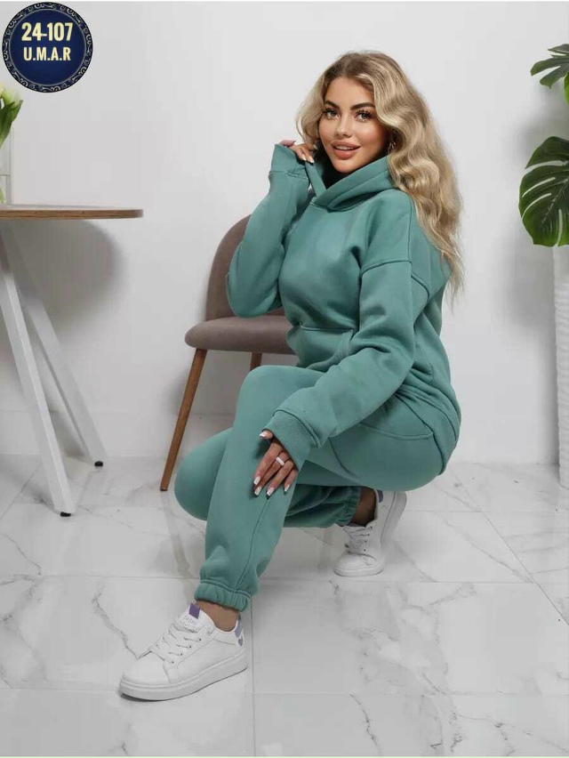 Спортивный костюм 23176469