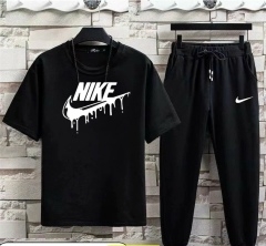 Спортивный костюм 23175956