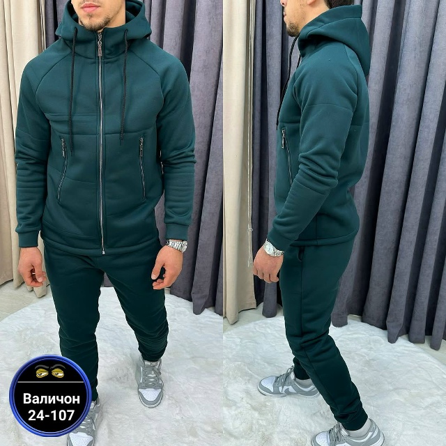 Спортивный костюм 23177283